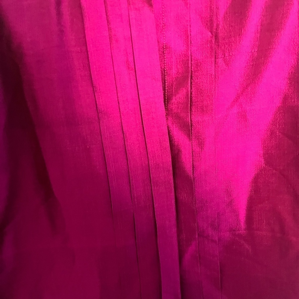 Women's Magenta Thai Silk Button-Up Blouse - Picture 4 of 9